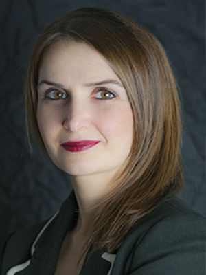 Esra SEZER
